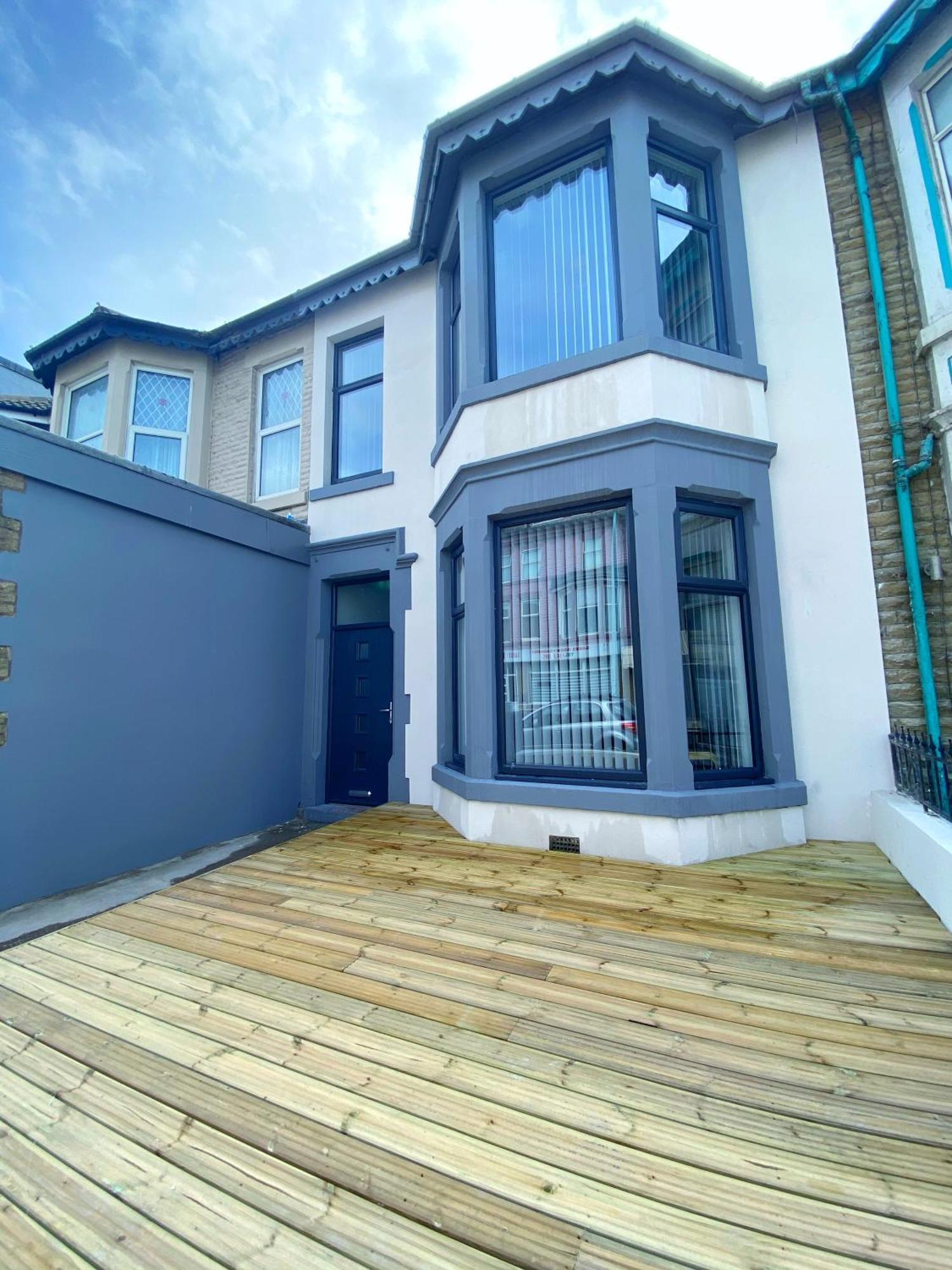 בלקפול Mayfair Suite - 3X Bathrooms Close To Seafront מראה חיצוני תמונה